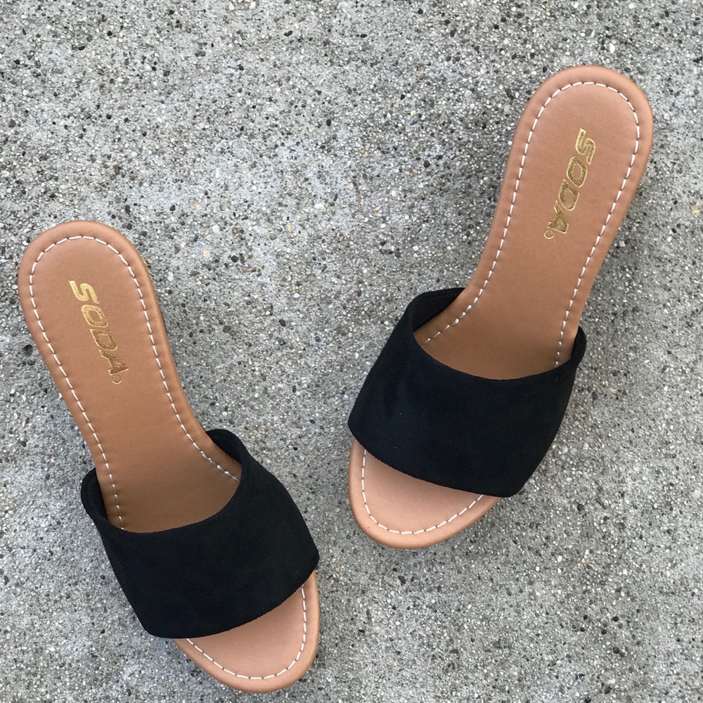 RESTOK Soda Sunkist Black Faux Suede Platform Heel - Picture 7 of 11